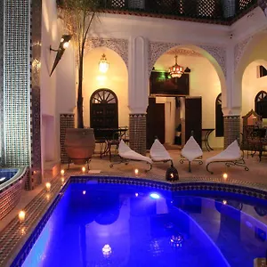 riad-alma-mouassine.marrakeshhotelsmorocco.com/